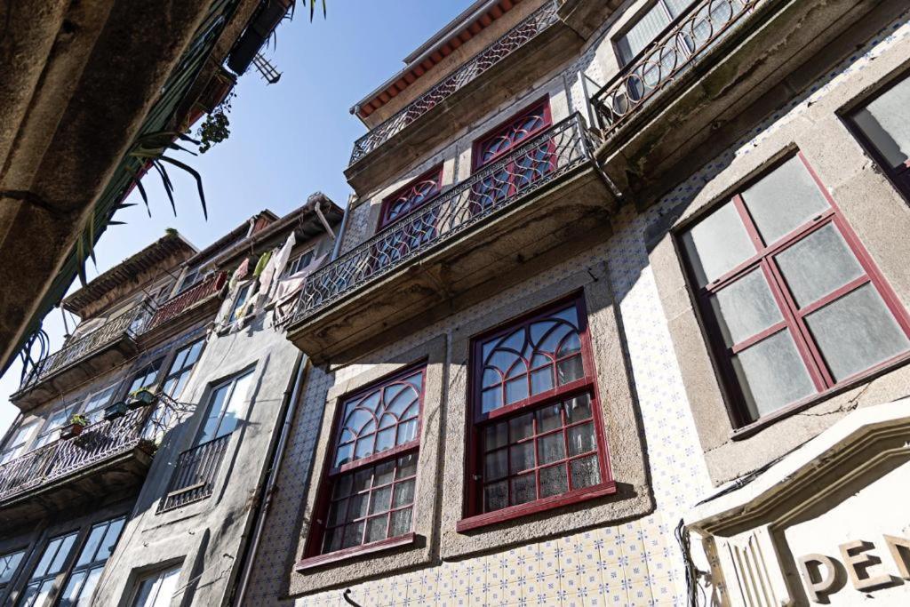 Get A Train And City View Porto Exterior photo